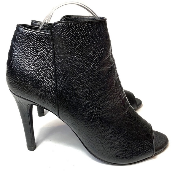 Joie Gwen black embossed leather open toe booties size 7 - Picture 2 of 10